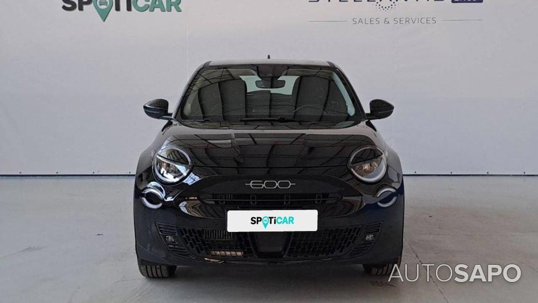 Fiat 600 618 Si de 2025