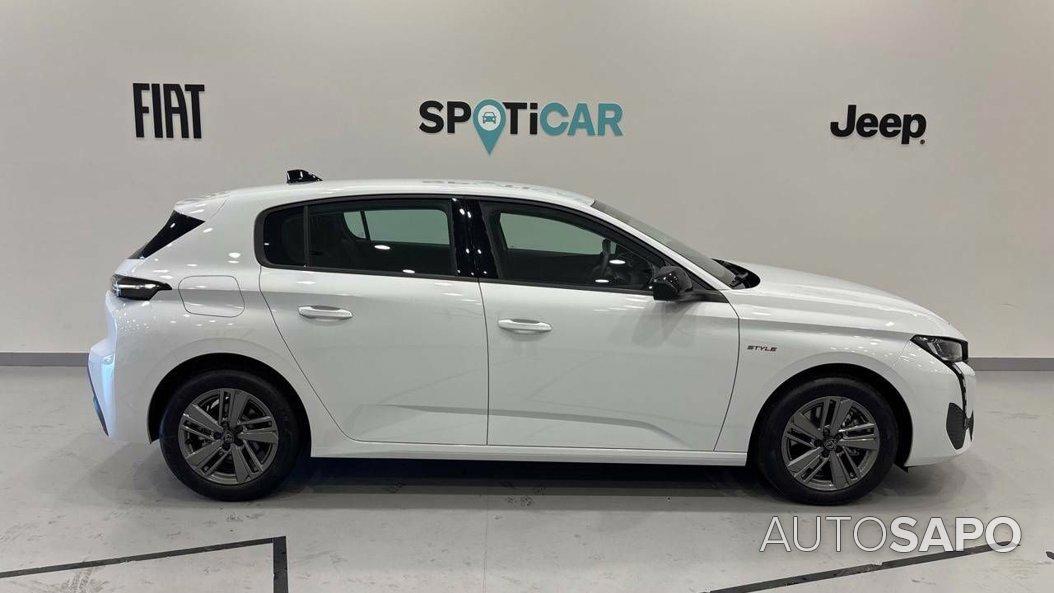 Peugeot 308 1.2 PureTech Style de 2025
