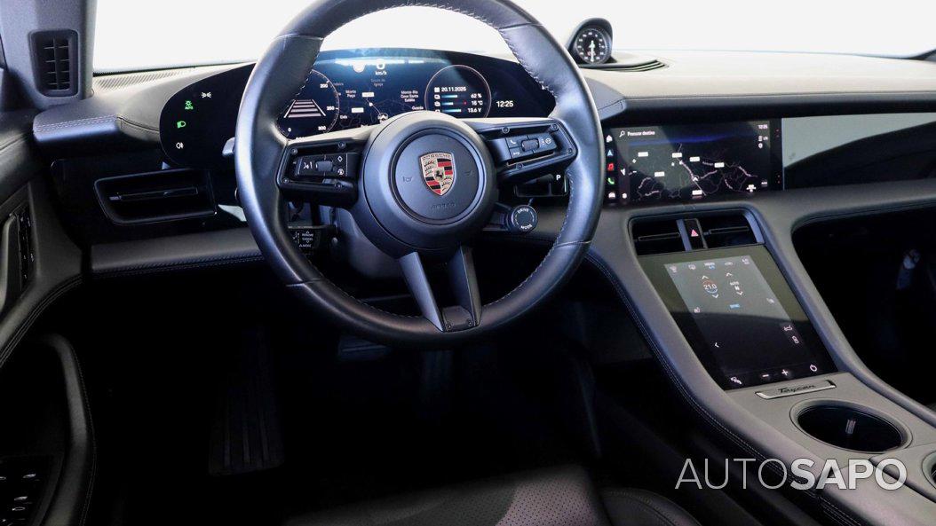 Porsche Taycan 4S de 2024