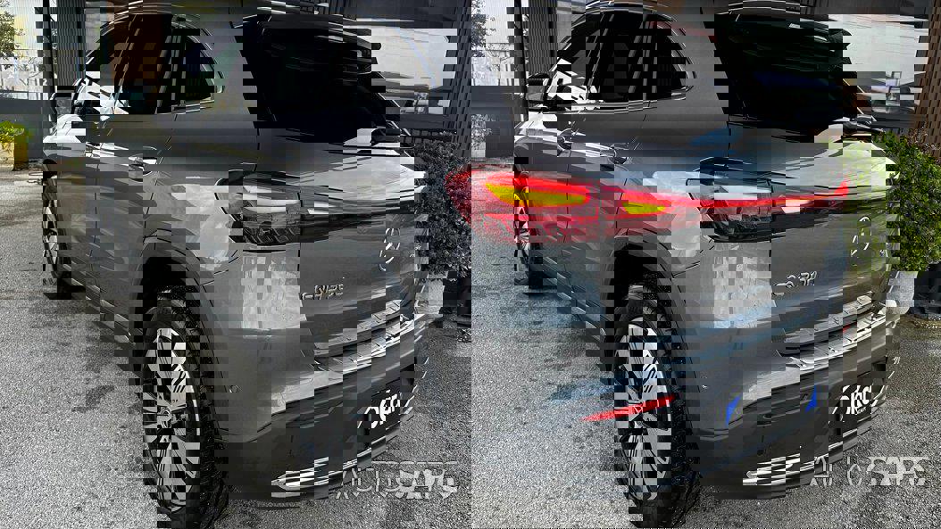 Mercedes-Benz EQA 300 4Matic Progressive de 2024