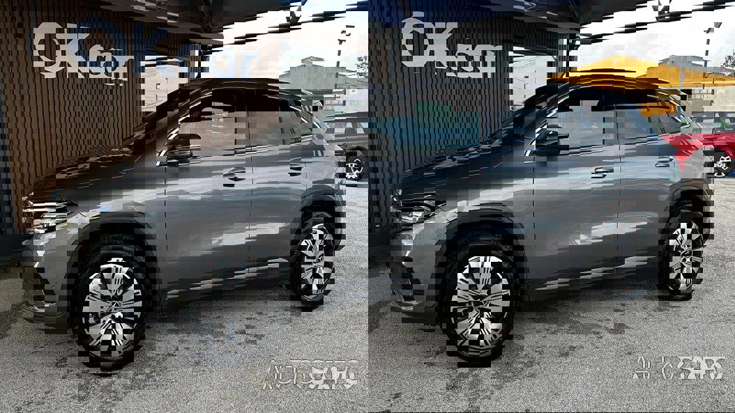 Mercedes-Benz EQA 300 4Matic Progressive de 2024