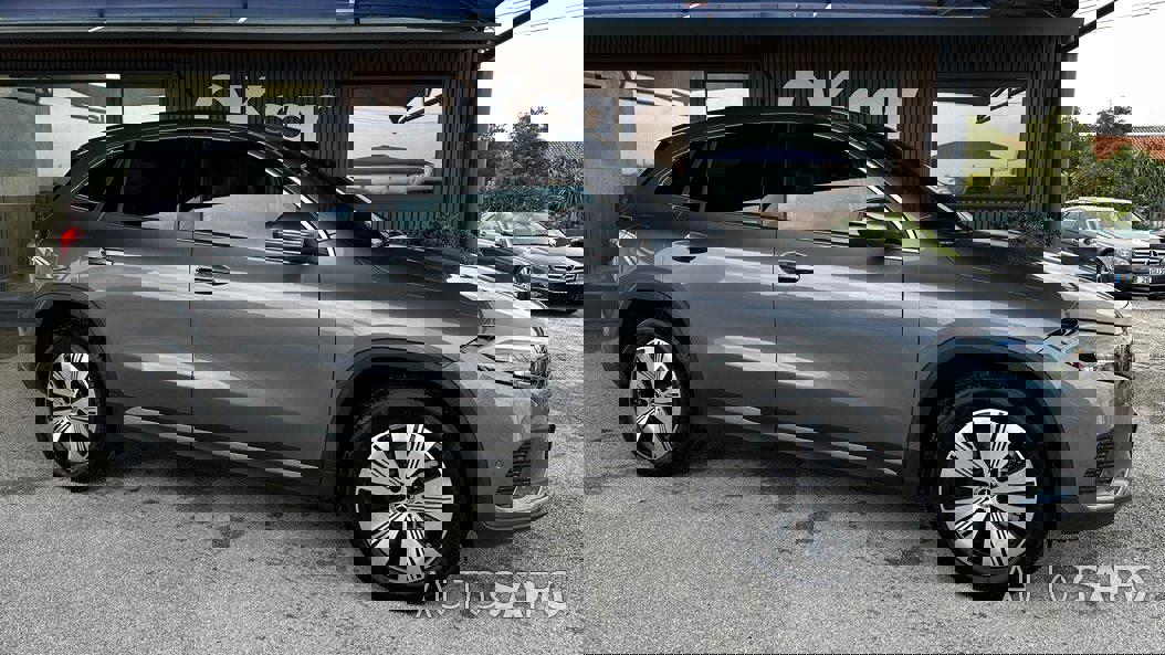 Mercedes-Benz EQA 300 4Matic Progressive de 2024