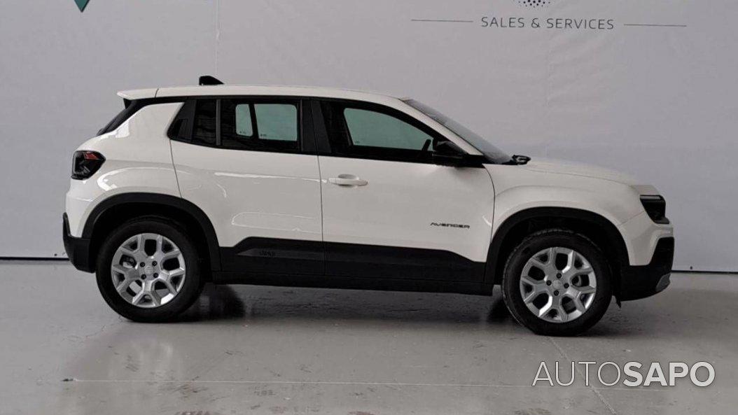 Jeep Avenger 1.2 GSE T3 Altitude de 2024