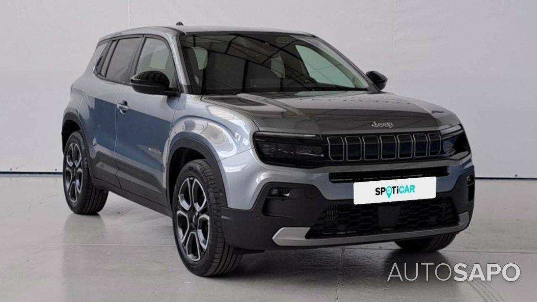 Jeep Avenger 54 kWh Summit de 2025
