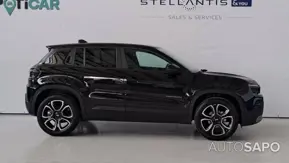 Jeep Avenger 54 kWh Summit de 2025