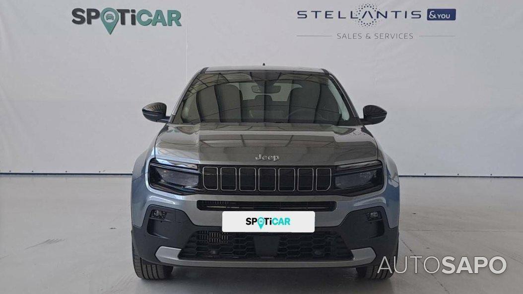 Jeep Avenger 54 kWh Summit de 2025