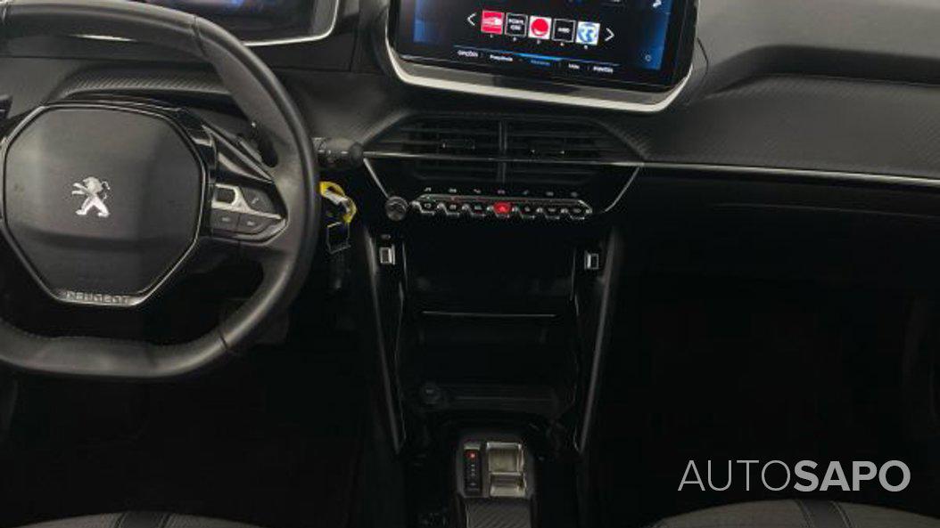 Peugeot 2008 1.2 PureTech Allure de 2023