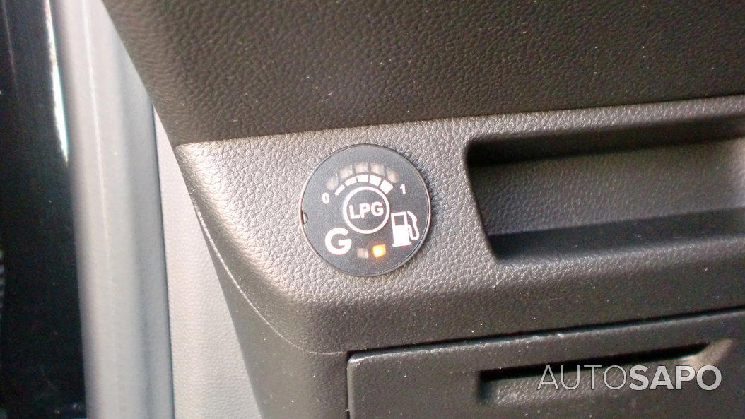 Renault Clio 1.0 TCe Intens Bi-Fuel de 2023