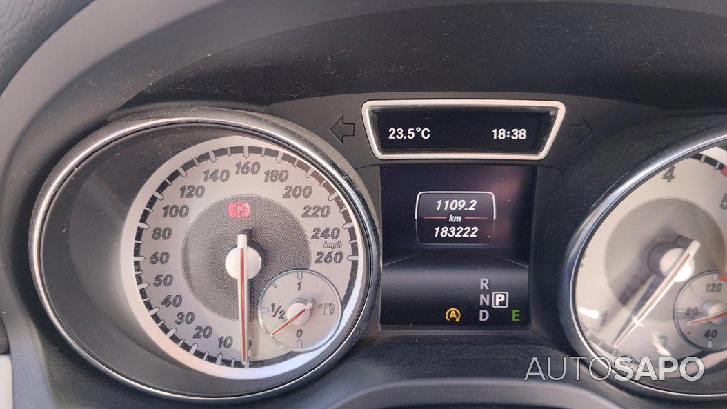 Mercedes-Benz Classe GLA 220 CDi Urban de 2015