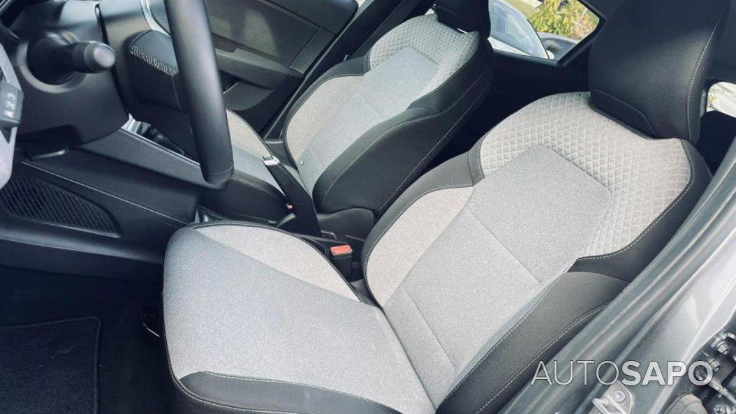 Mitsubishi Colt 1.0 MPI-T Invite de 2024