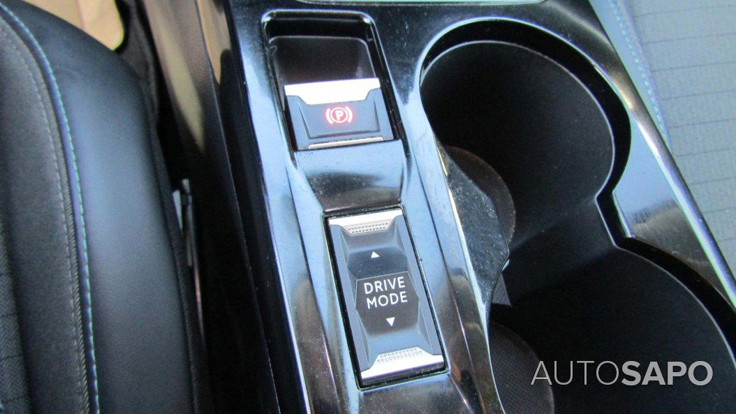 Peugeot 2008 1.2 PureTech Active Pack EAT8 de 2022