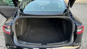 Tesla Model 3 Standard Range Plus RWD de 2022