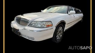 Lincoln Town Car Limousine de 2003