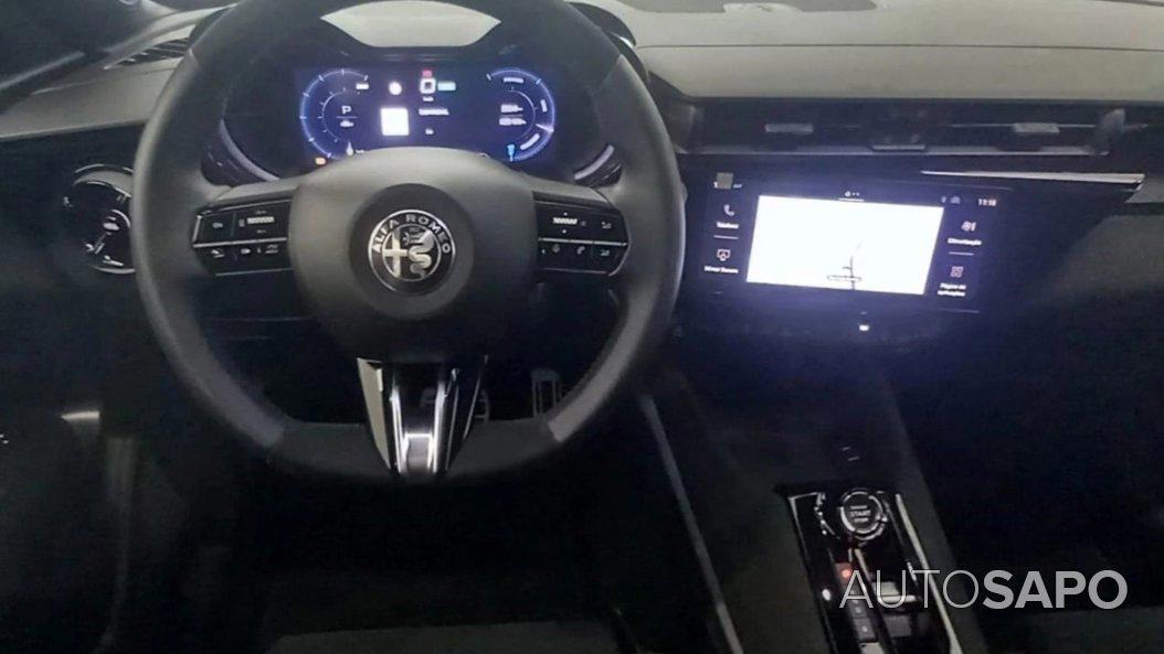 Alfa Romeo Junior de 2025