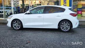 Ford Focus 1.0 EcoBoost MHEV ST-Line de 2024