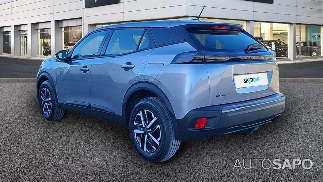 Peugeot 2008 1.2 PureTech Style de 2025