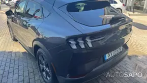 Ford Mustang Mach-E de 2022