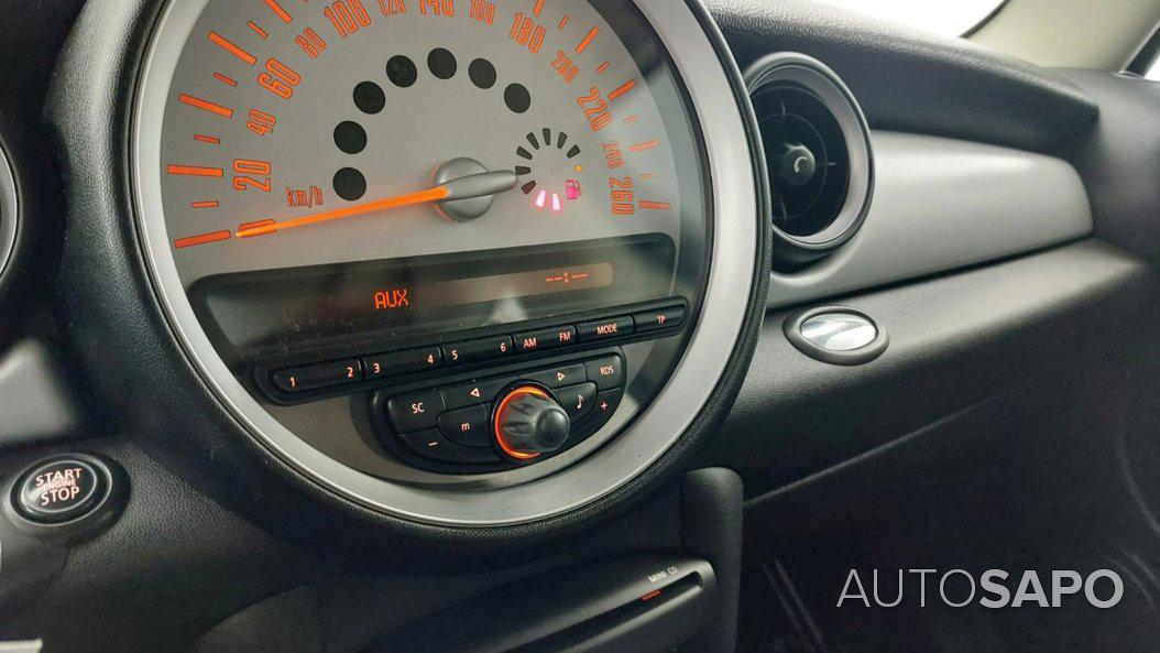 MINI Cooper D Cooper D de 2012