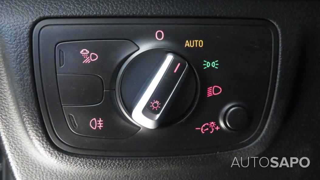 Audi A6 2.0 TDi Business Line Multitronic de 2012