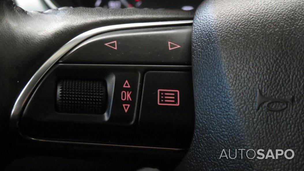 Audi A6 2.0 TDi Business Line Multitronic de 2012