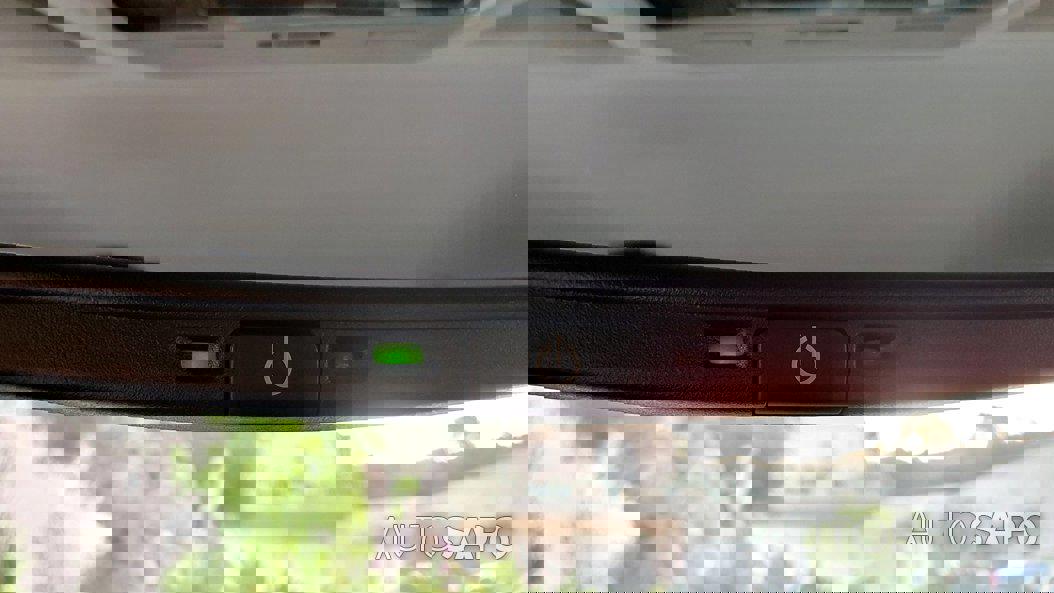 Toyota Avensis 2.0 D-4D Sol de 2008