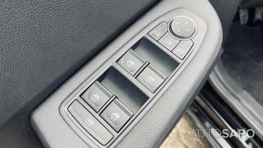 Mitsubishi Colt 1.1 Invite de 2024