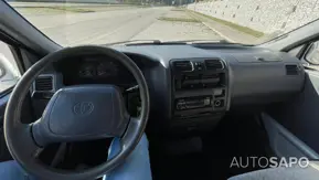 Toyota Hiace 2.4 D LH102L de 1997