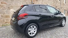 Peugeot 208 de 2015