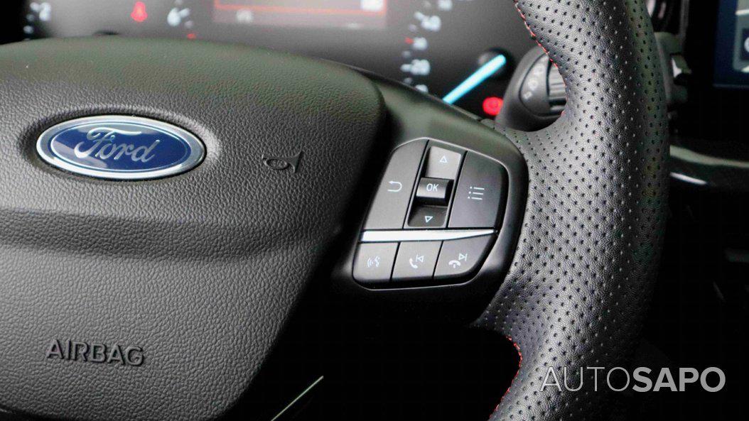 Ford Focus 1.0 EcoBoost MHEV ST-Line de 2024