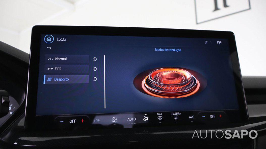 Ford Focus 1.0 EcoBoost MHEV ST-Line de 2024