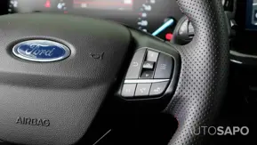 Ford Focus 1.0 EcoBoost MHEV ST-Line de 2024