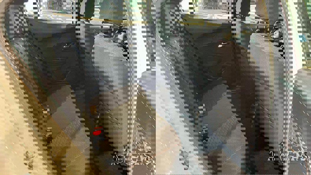 Peugeot 2008 1.2 PureTech Active Pack de 2021