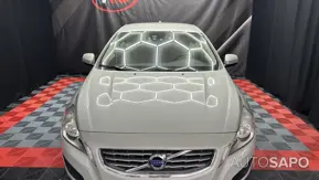 Volvo S60 2.0 D3 Momentum Geartronic de 2010