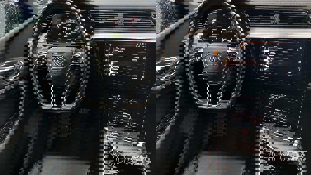 Audi e-tron 55 quattro S line de 2023