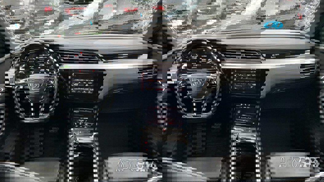 Audi e-tron 55 quattro S line de 2023