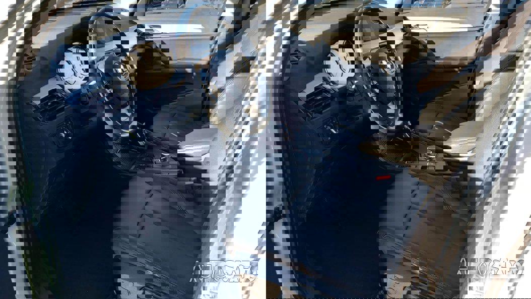 BMW X1 16 d sDrive Auto Line Sport de 2020