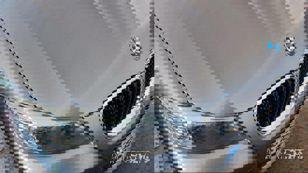 BMW Série 3 318 d Navigation de 2009