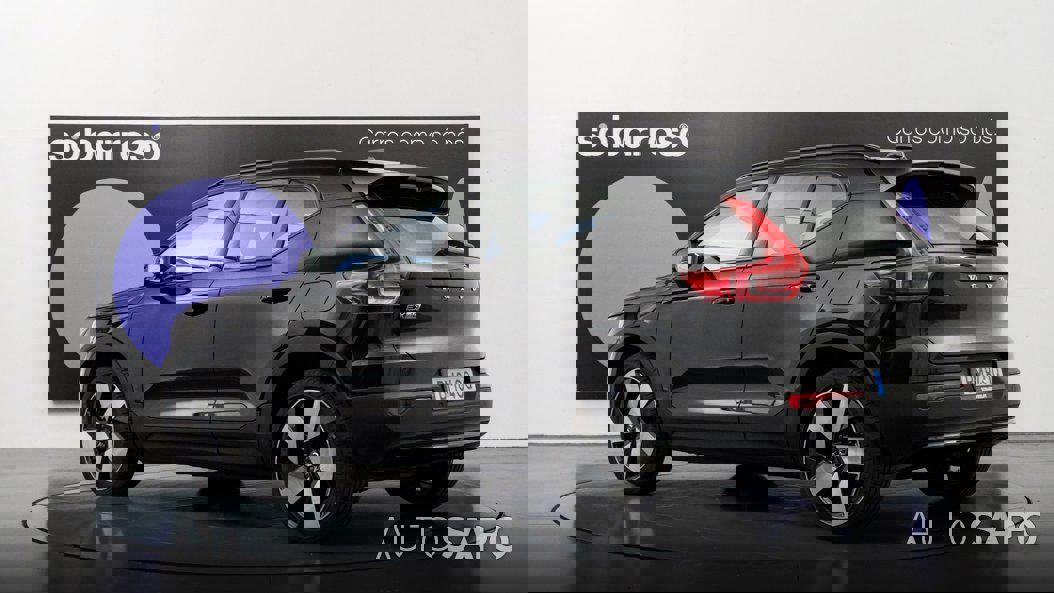 Volvo EX40 de 2024