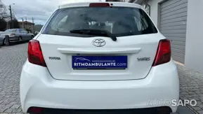 Toyota Yaris de 2015