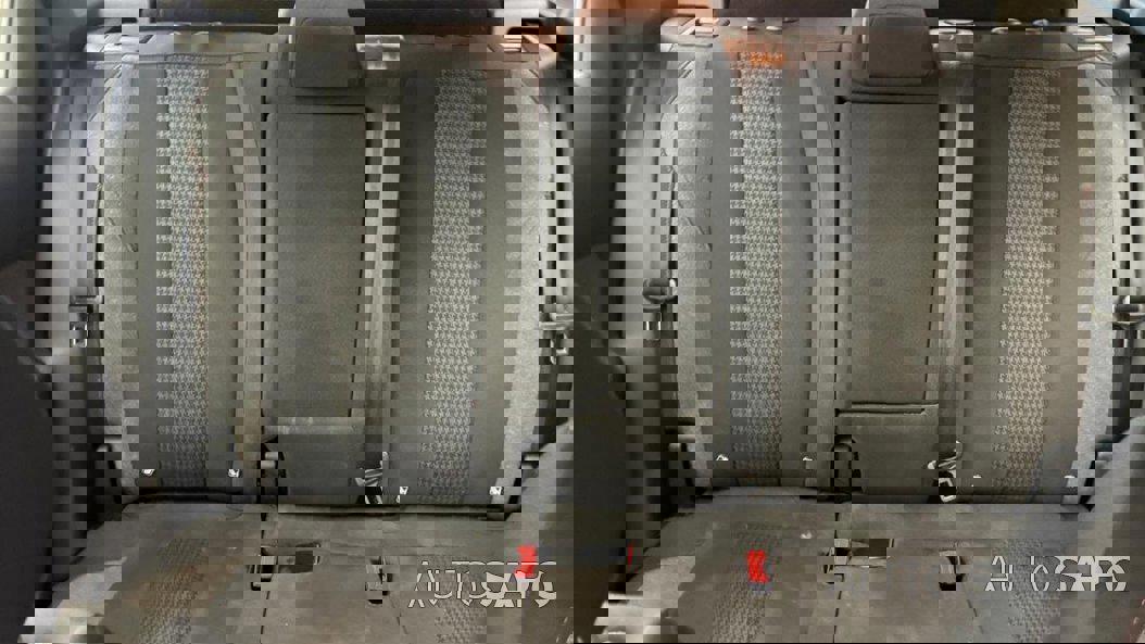 Peugeot 3008 1.5 BlueHDi Active Pack de 2021