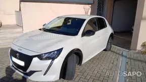 Peugeot E-208 Allure de 2022