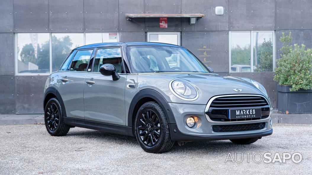 MINI Cooper de 2016