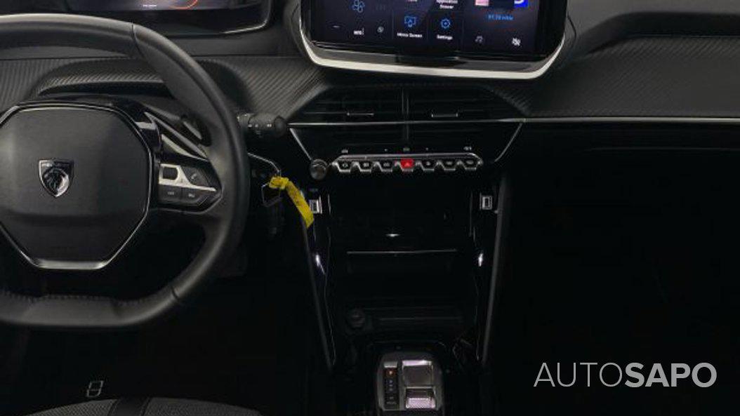 Peugeot 2008 1.2 PureTech Allure de 2025