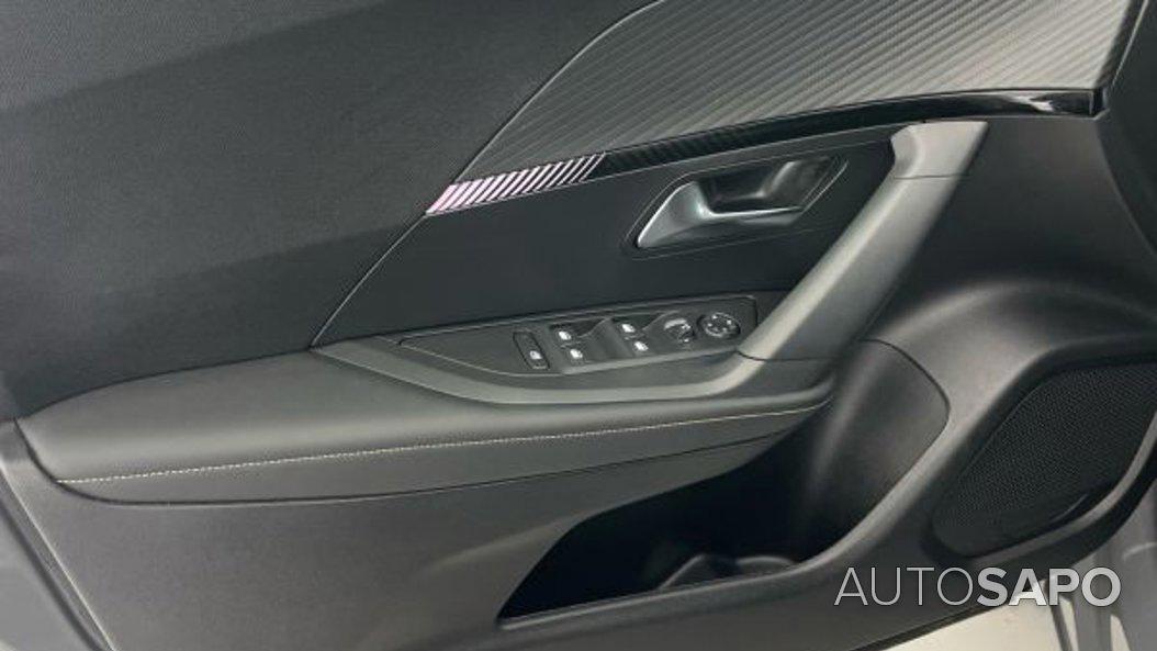 Peugeot 2008 1.2 PureTech Allure de 2025