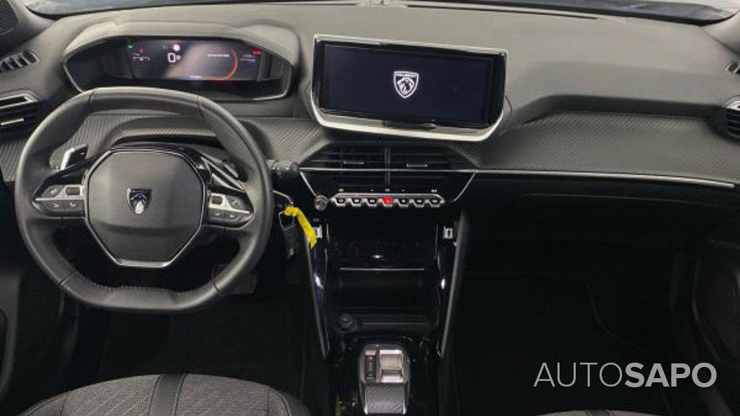 Peugeot 2008 1.2 PureTech Allure de 2025