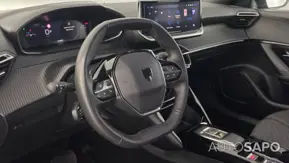 Peugeot 2008 1.2 PureTech Allure de 2025