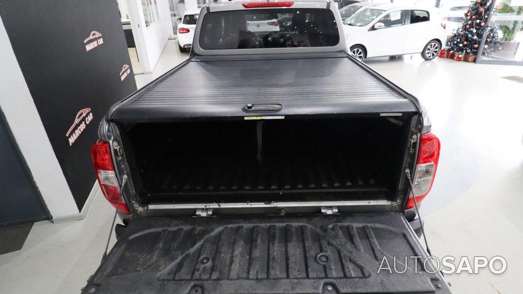 Nissan Navara 2.3 dCi CD 4WD Tekna Auto de 2020