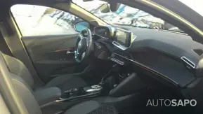 Peugeot E-208 GT Line de 2022