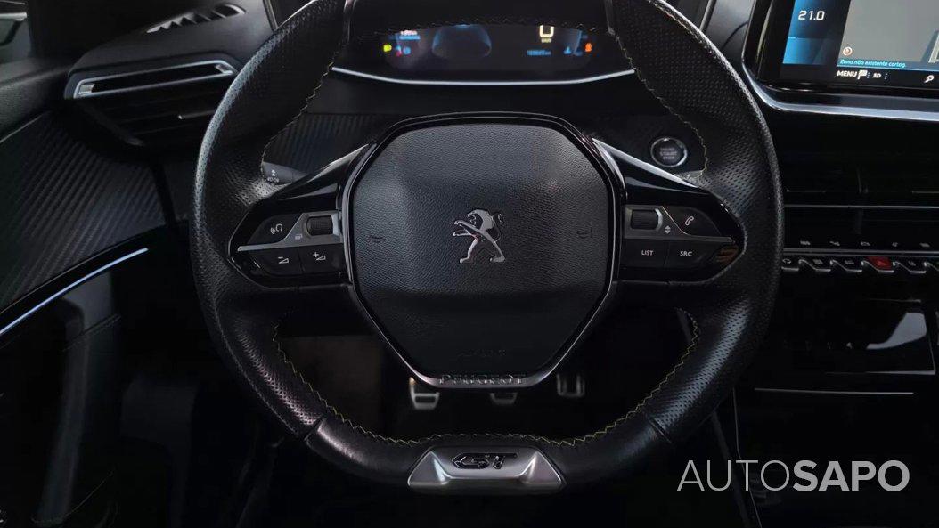 Peugeot 2008 GT Line de 2020