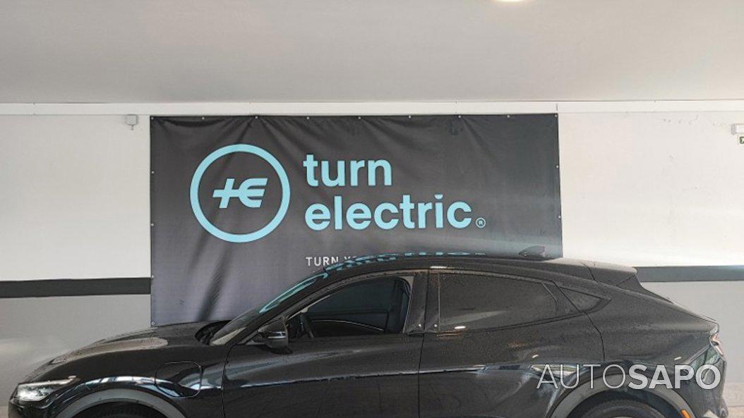 Ford Mustang Mach-E de 2023